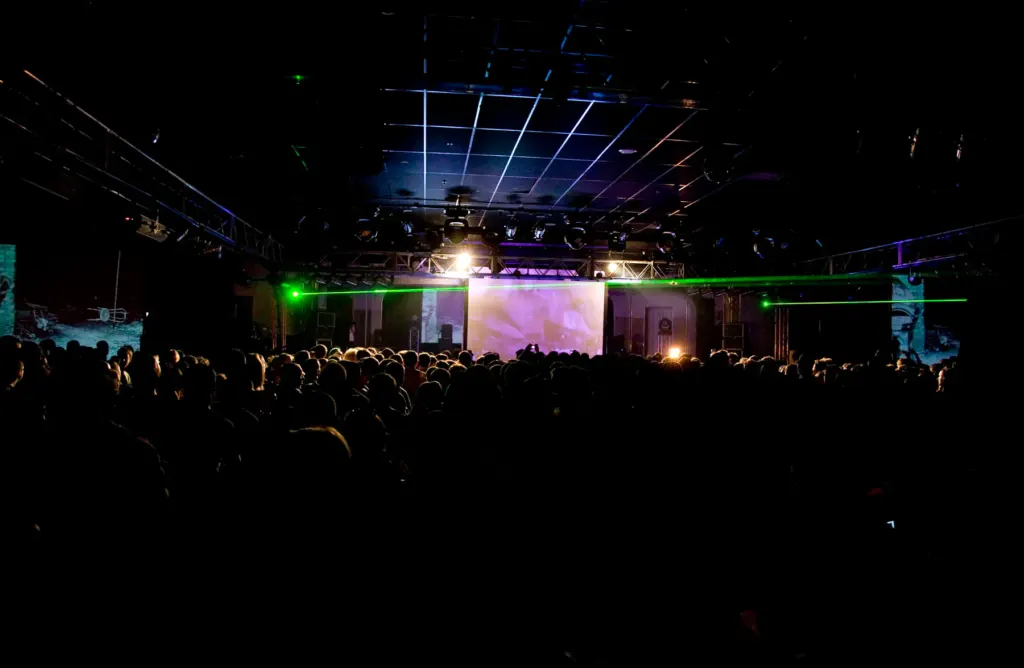 Bloc Weekend 2009 — documentary, event and music photograph in Minehead, Somerset, UK, frame 23 of 114.